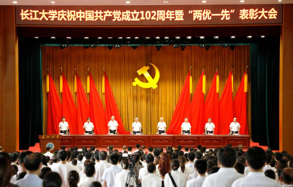 说明: //news.oulecinema.com/__local/5/FB/3C/7A69164ADD44C0011D8724ADEB5_E915FAE3_19820.jpg